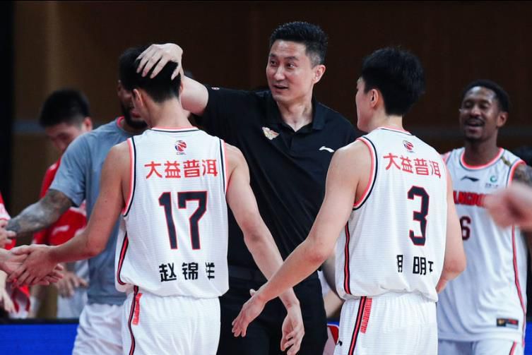 伊人色婷婷综在合线亚洲
